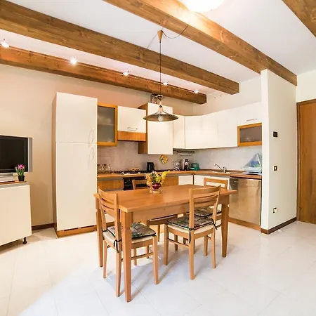 Casa Di Myryam Apartment Garda (Verona)